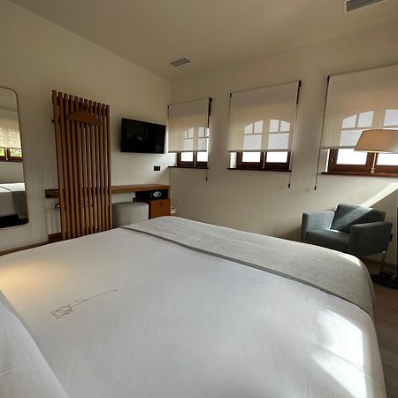 Hotel El Rosal De Кудильеро Экстерьер фото